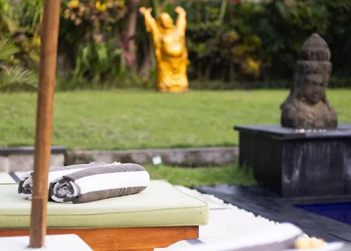 Arev, 4br Family-friendly In Umalas, Garden & Pool Villa *